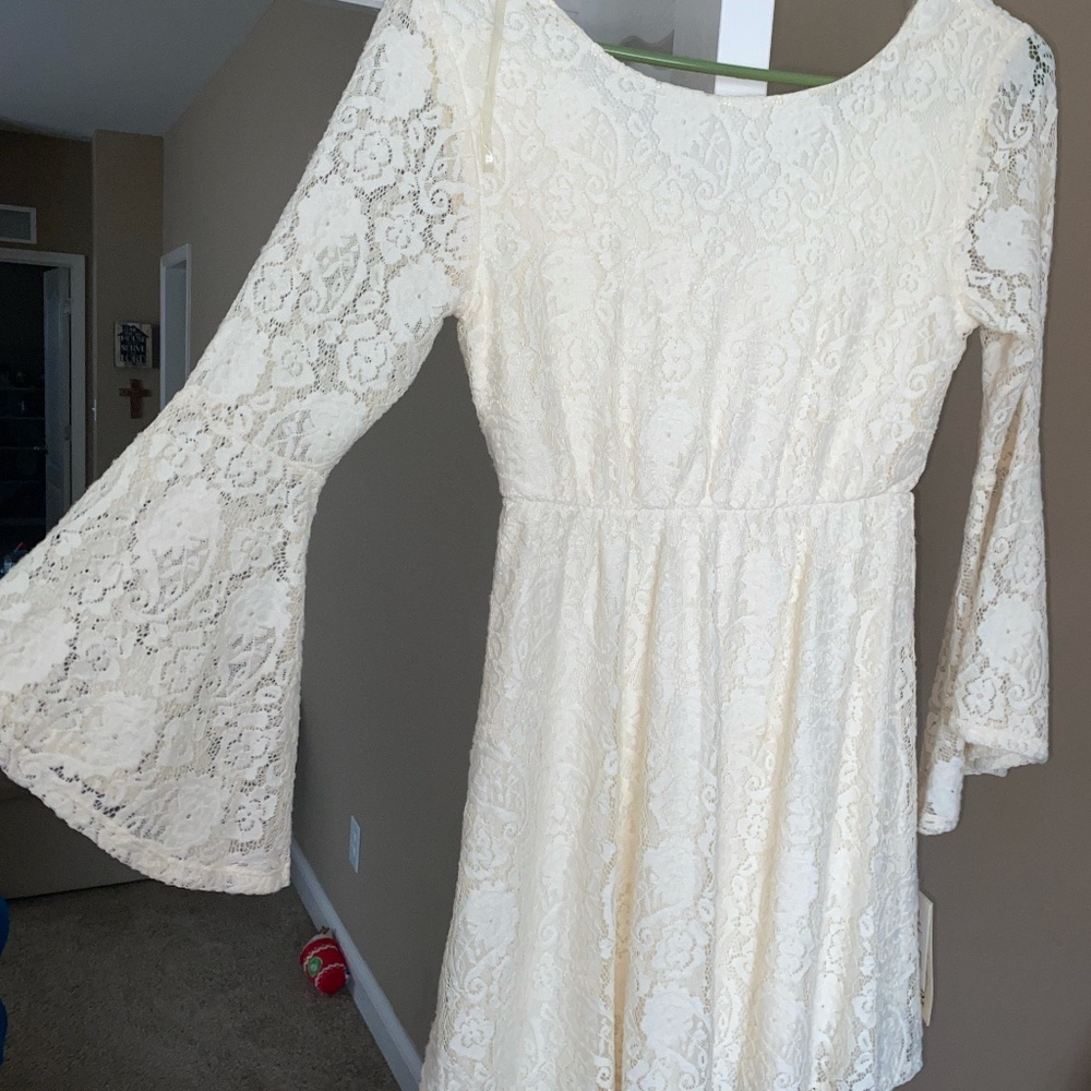 Off-white Kohls dress